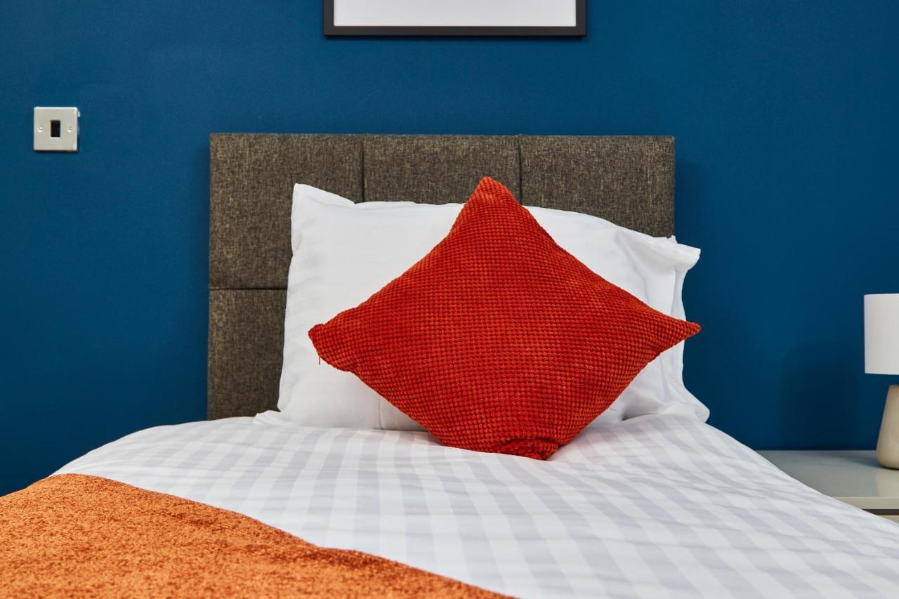 Stunning City Centre 3 Bed, 3 Bath - Sleeps 8! Apartman Leeds  Kültér fotó