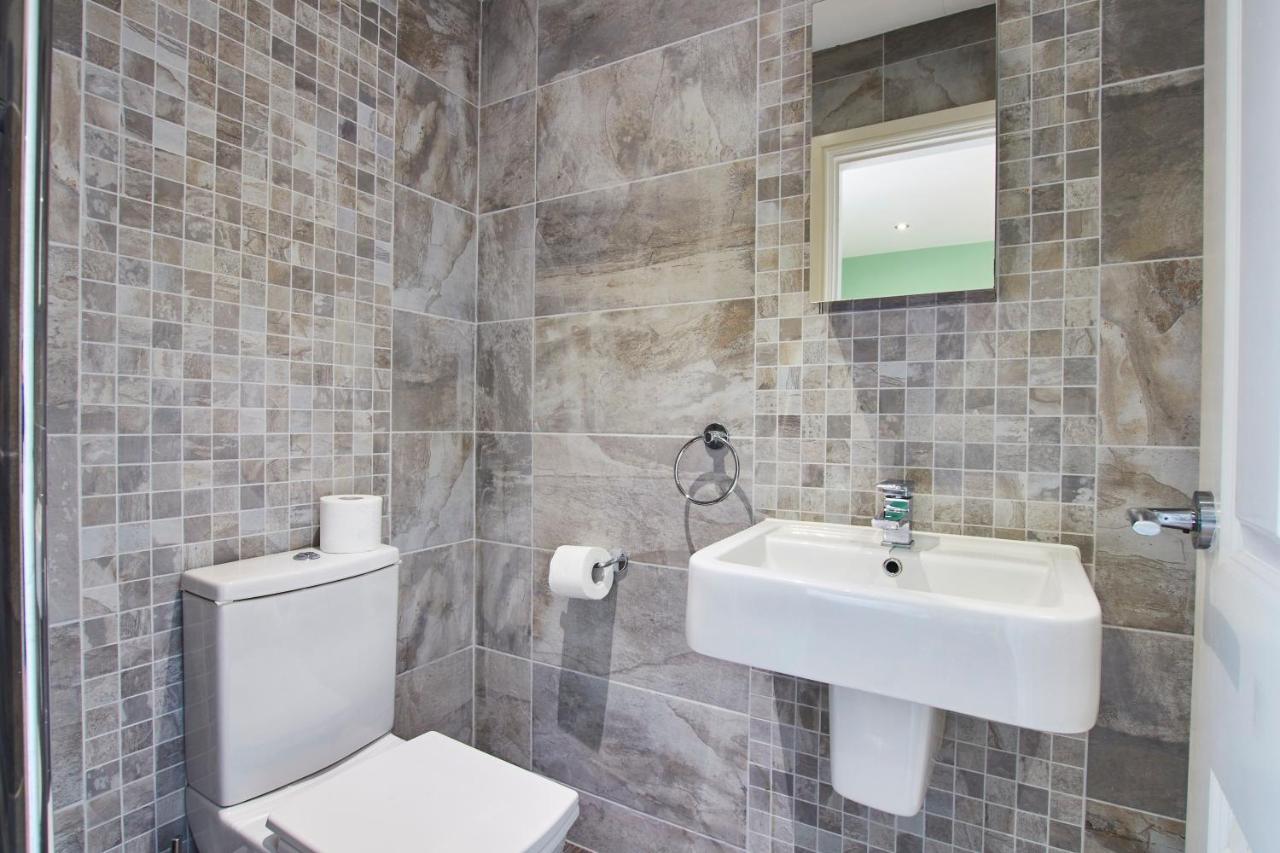 Stunning City Centre 3 Bed, 3 Bath - Sleeps 8! Apartman Leeds  Kültér fotó