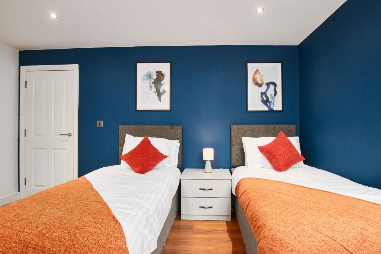 Stunning City Centre 3 Bed, 3 Bath - Sleeps 8! Apartman Leeds  Kültér fotó
