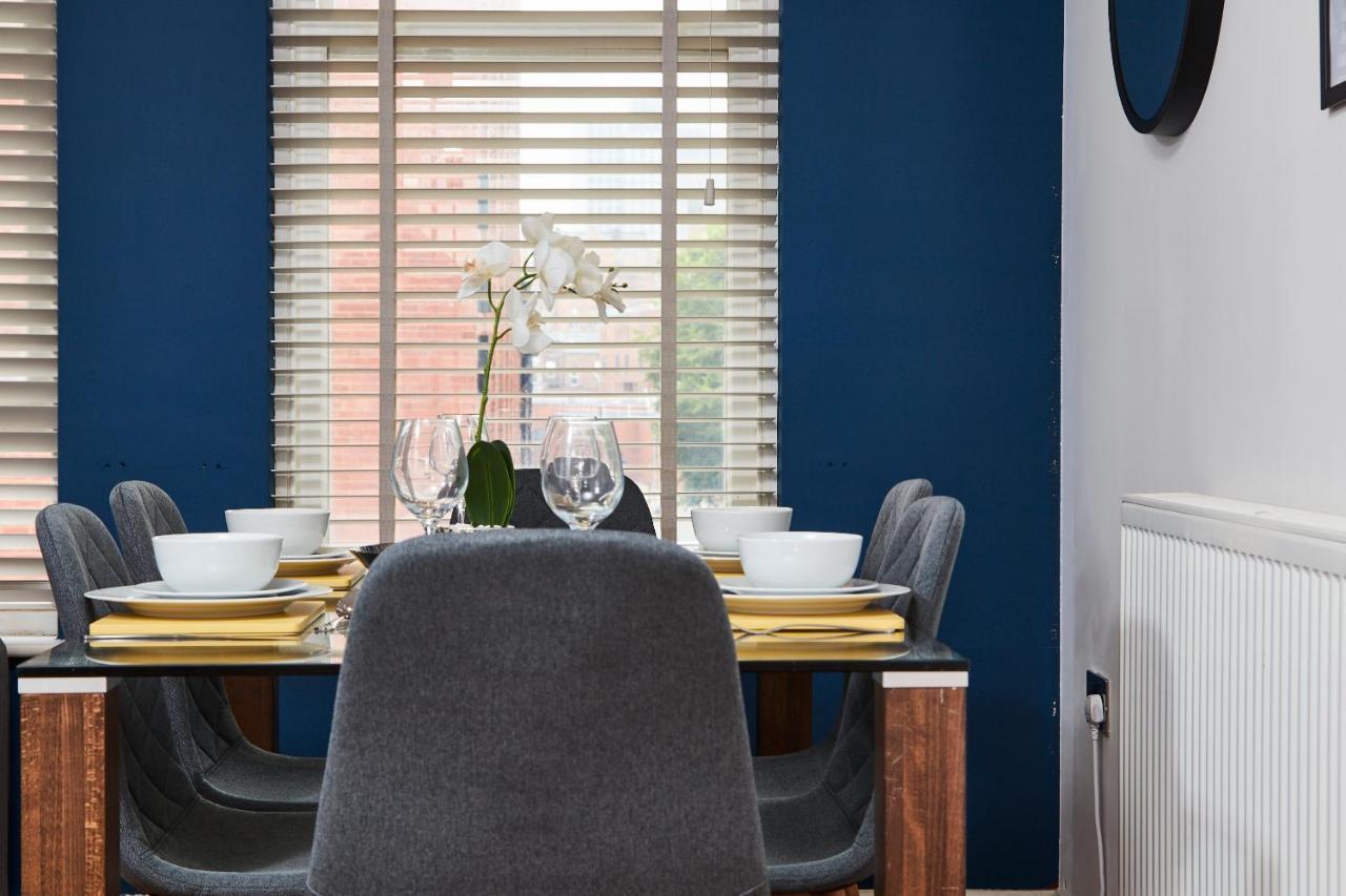 Stunning City Centre 3 Bed, 3 Bath - Sleeps 8! Apartman Leeds  Kültér fotó