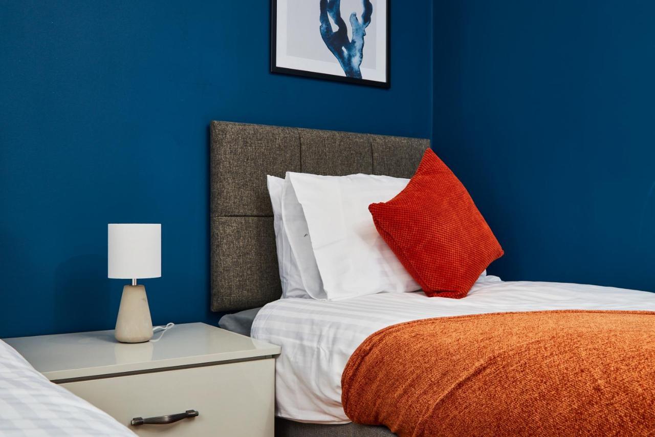 Stunning City Centre 3 Bed, 3 Bath - Sleeps 8! Apartman Leeds  Kültér fotó